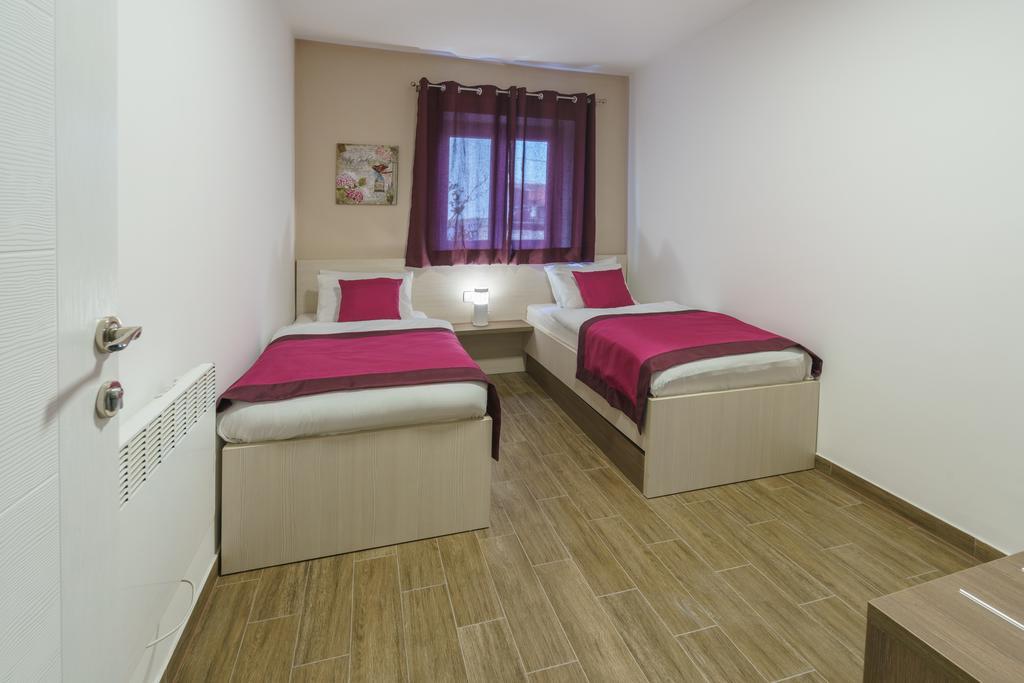 Pansion Rose Hotel Mostar Exterior photo